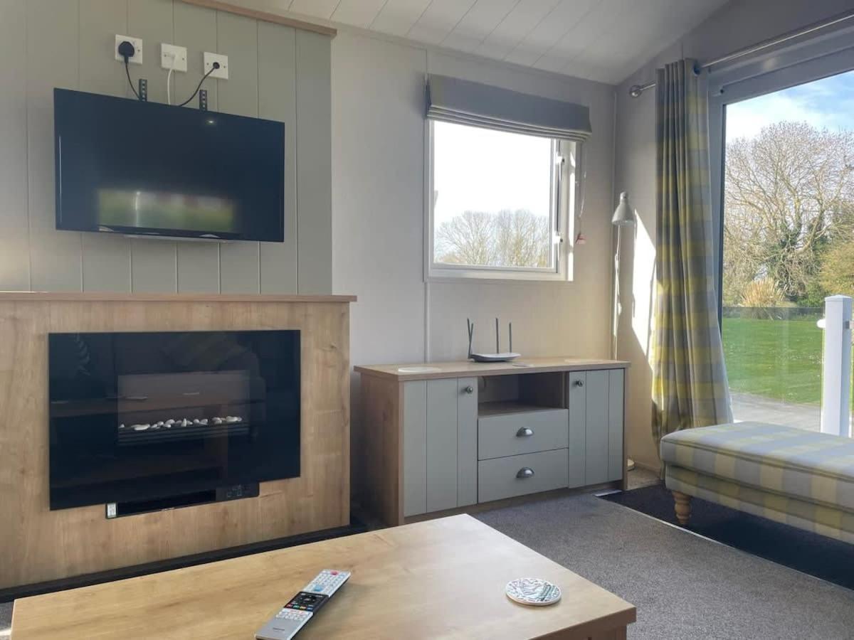 42 Woodland Walk Pevensey Bay Holiday Park Sleeps 6 Exterior photo