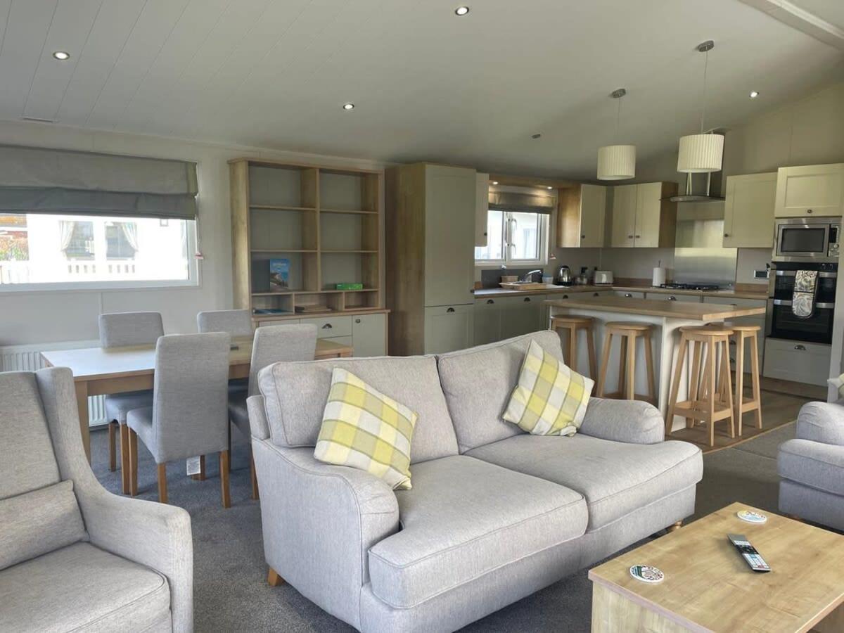 42 Woodland Walk Pevensey Bay Holiday Park Sleeps 6 Exterior photo