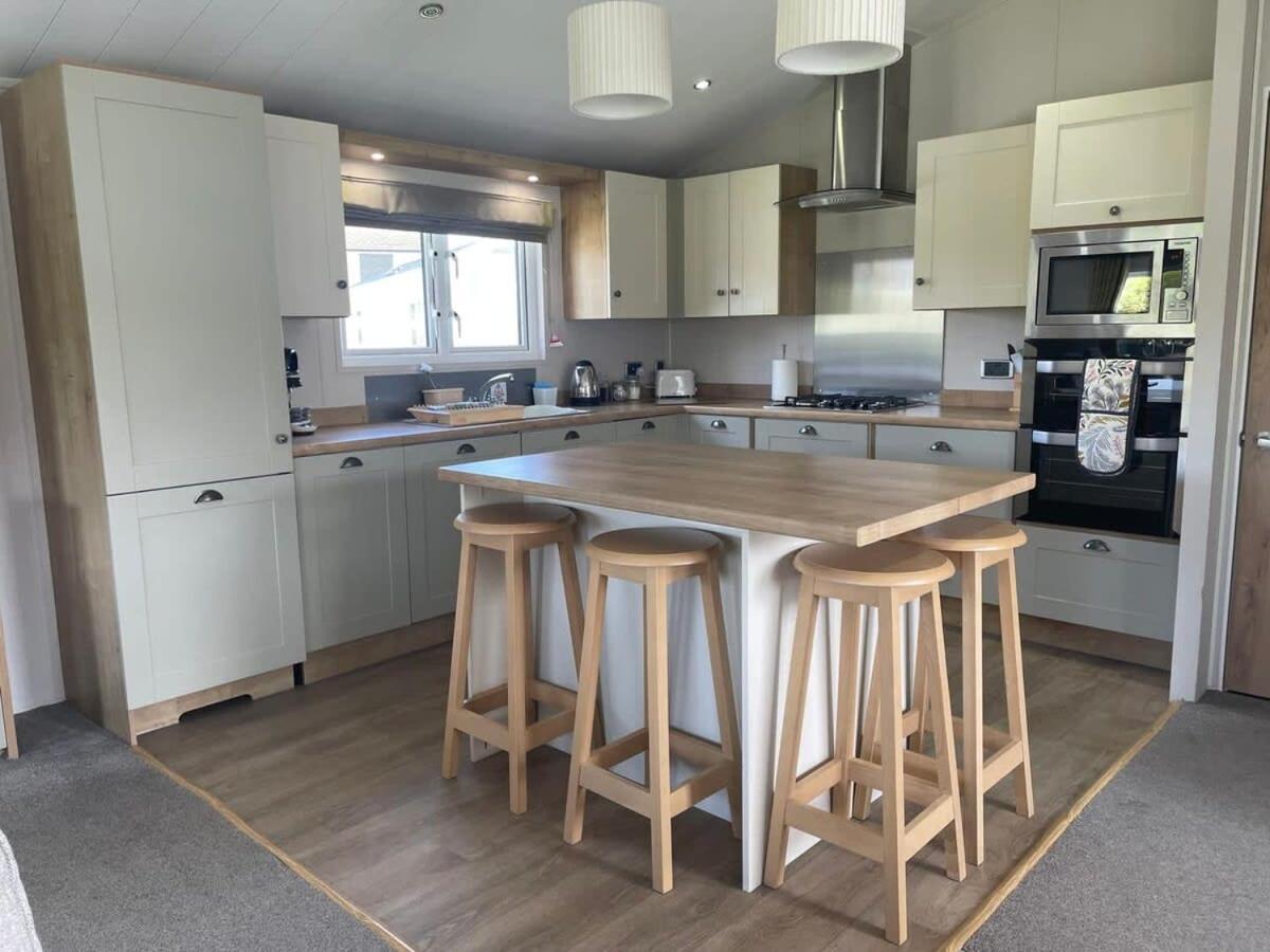 42 Woodland Walk Pevensey Bay Holiday Park Sleeps 6 Exterior photo