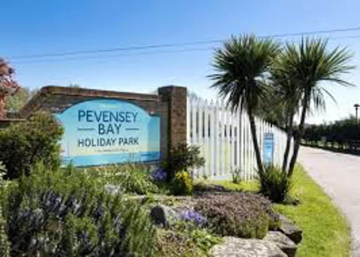 42 Woodland Walk Pevensey Bay Holiday Park Sleeps 6 Exterior photo
