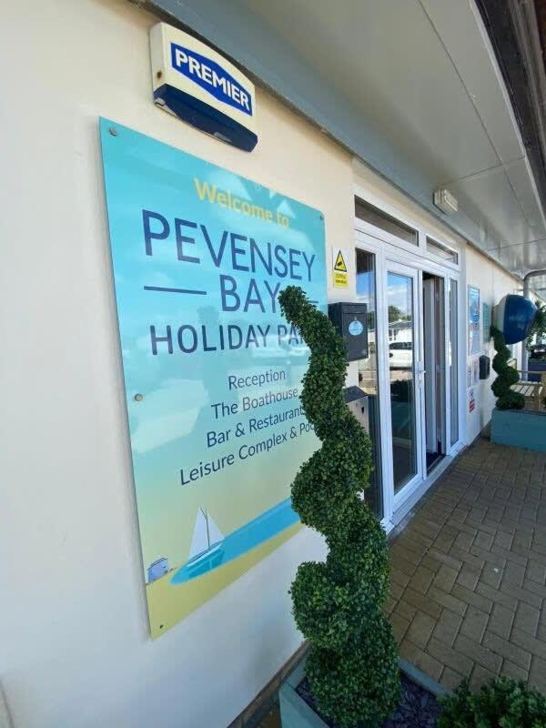 42 Woodland Walk Pevensey Bay Holiday Park Sleeps 6 Exterior photo