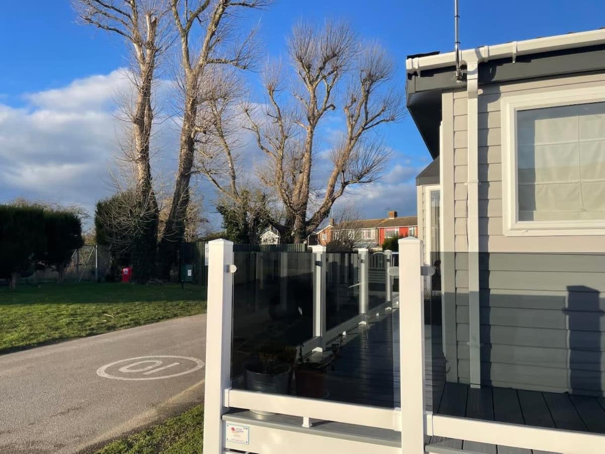 42 Woodland Walk Pevensey Bay Holiday Park Sleeps 6 Exterior photo