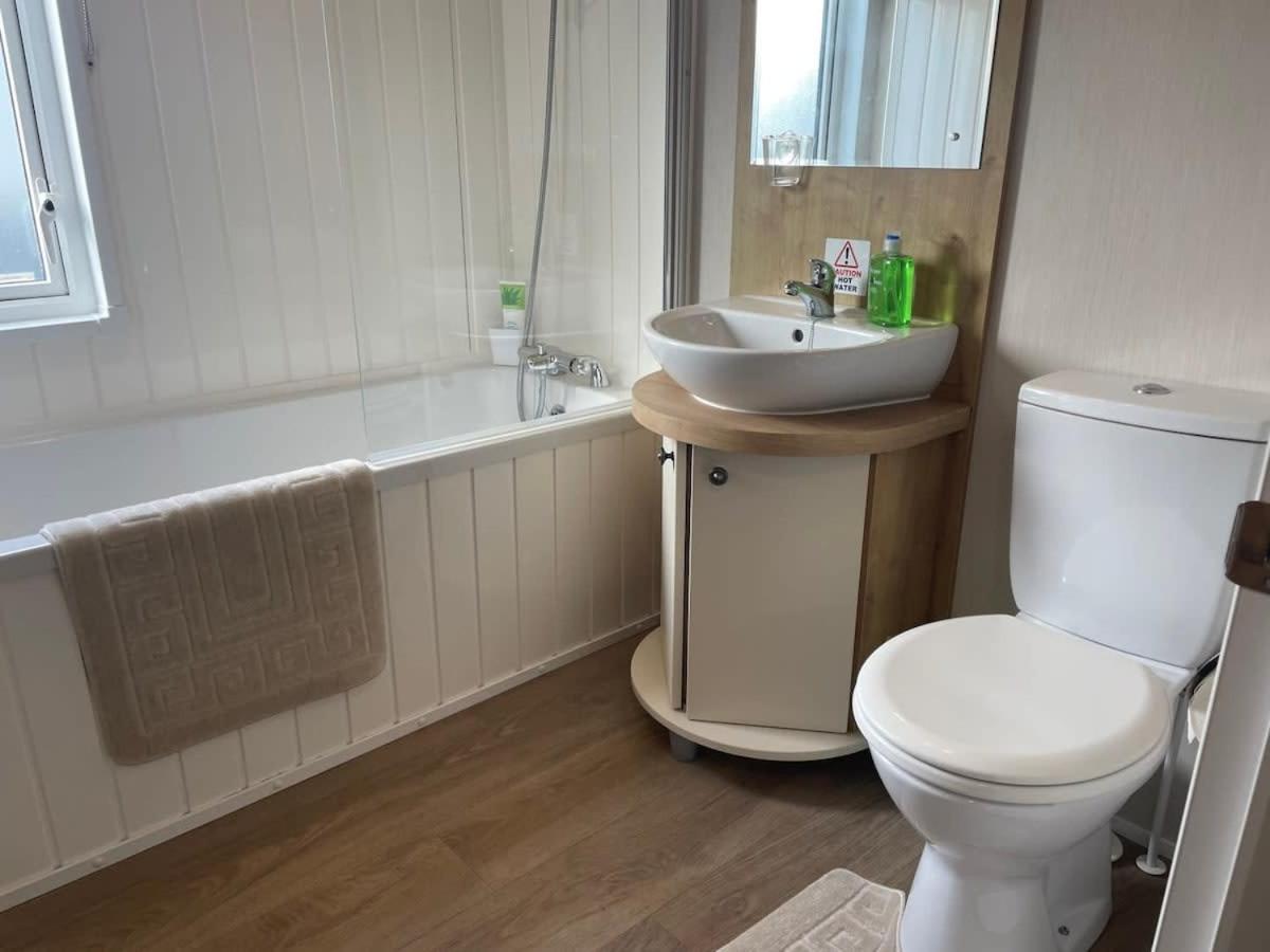 42 Woodland Walk Pevensey Bay Holiday Park Sleeps 6 Exterior photo