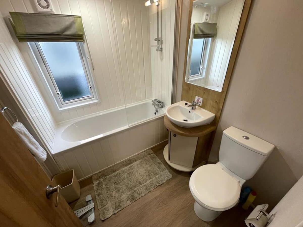 42 Woodland Walk Pevensey Bay Holiday Park Sleeps 6 Exterior photo