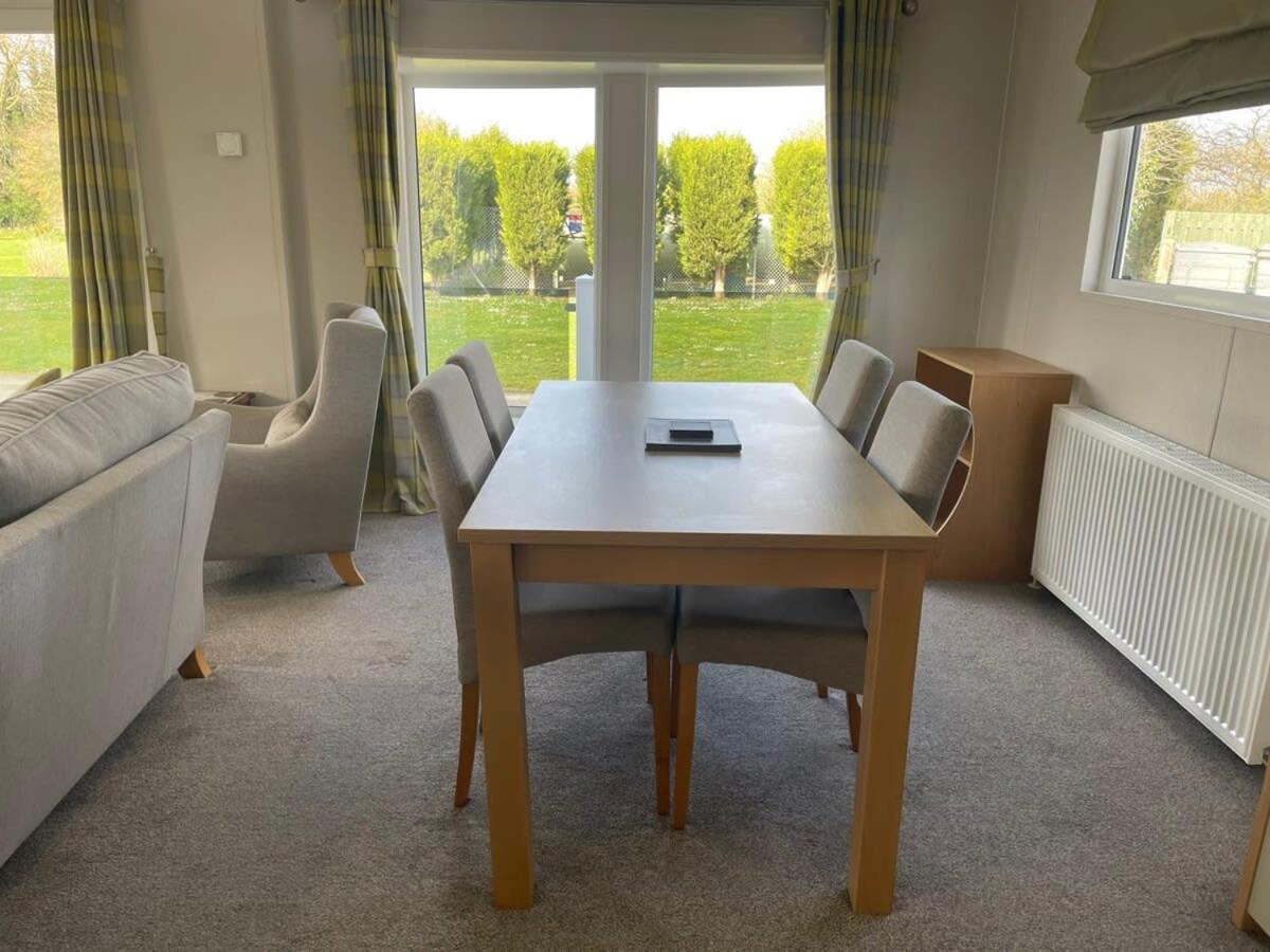 42 Woodland Walk Pevensey Bay Holiday Park Sleeps 6 Exterior photo